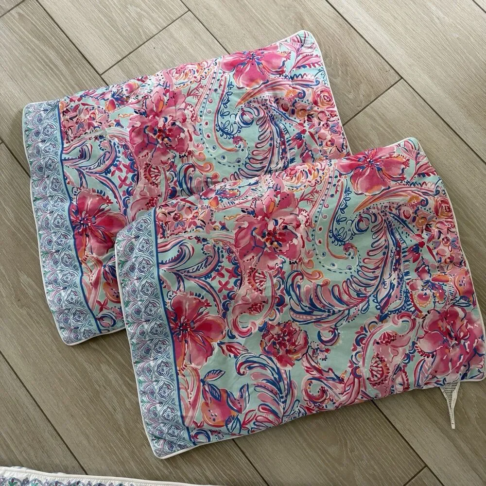 Lilly Pulitzer Pottery Barn Isla De CoCo Queen Shams Comforter Floral Reversible